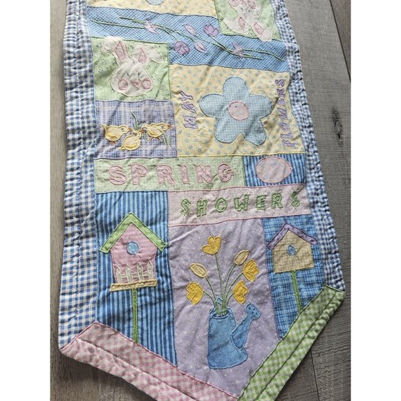 Vintage 1990s Blossoms & Blooms Easter Table Runner Flowers Spring 34" X 12" - Picture 5 of 10